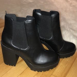 H&M black booties